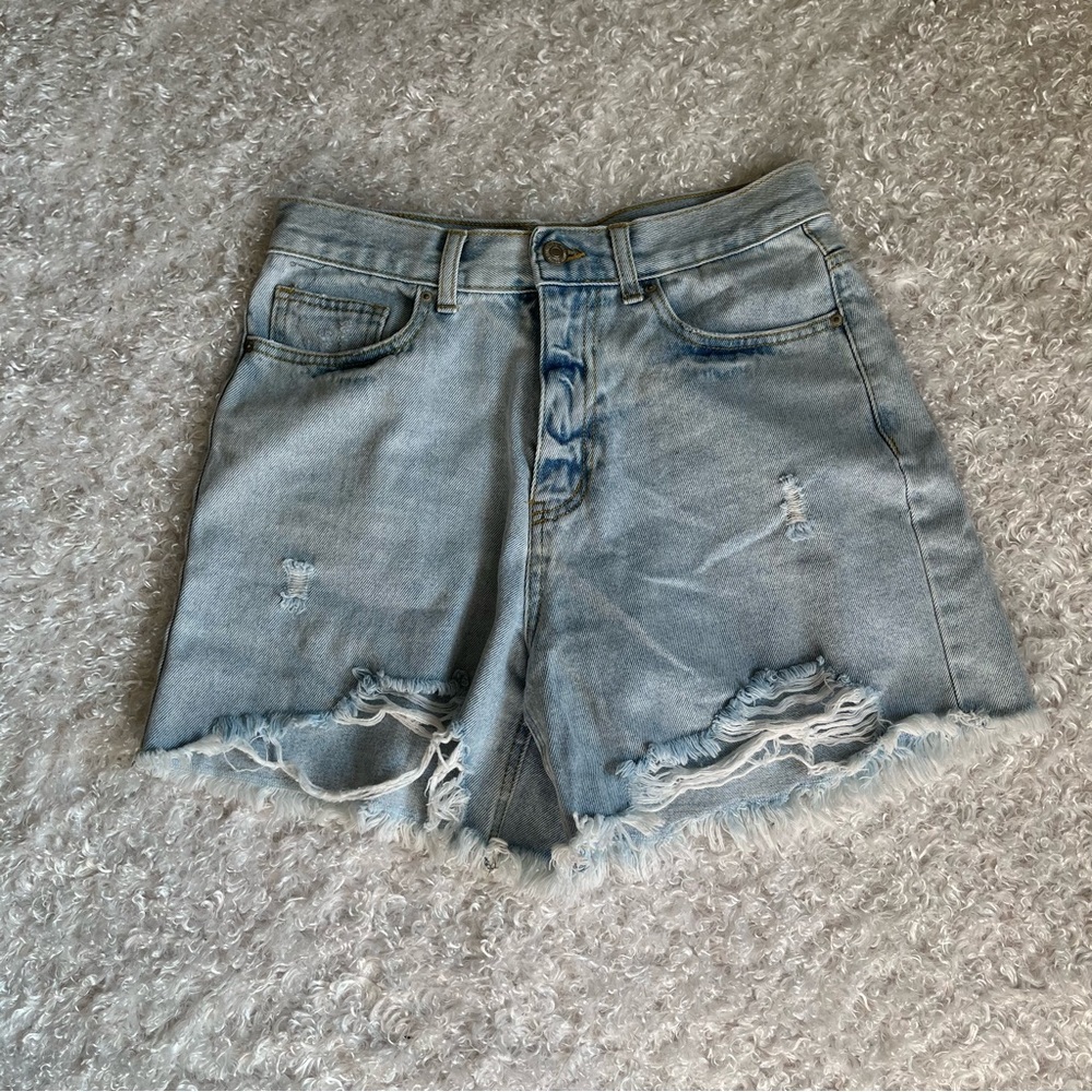 Forever 21 distressed denim shorts